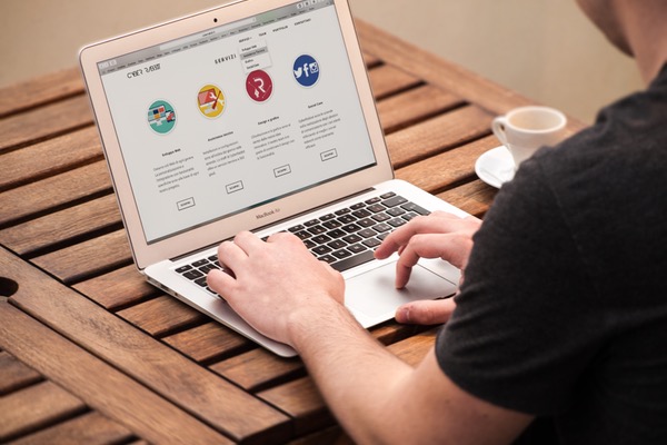 Why you need to update your website regularly? Why you need to update your website regularly?